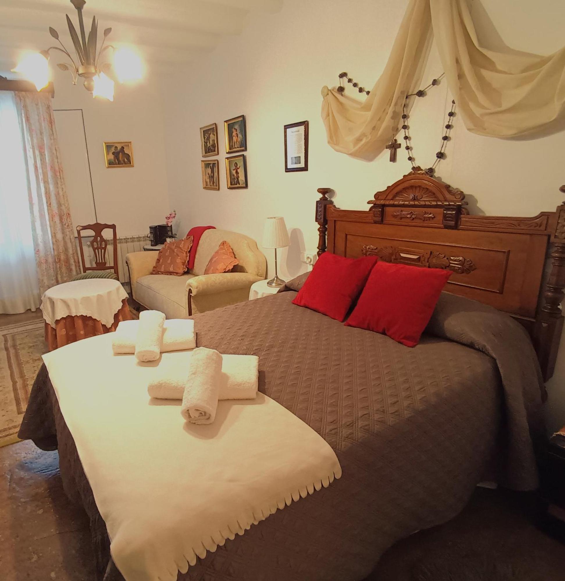 Casa Rural La Casona Urrea de Gaen Extérieur photo