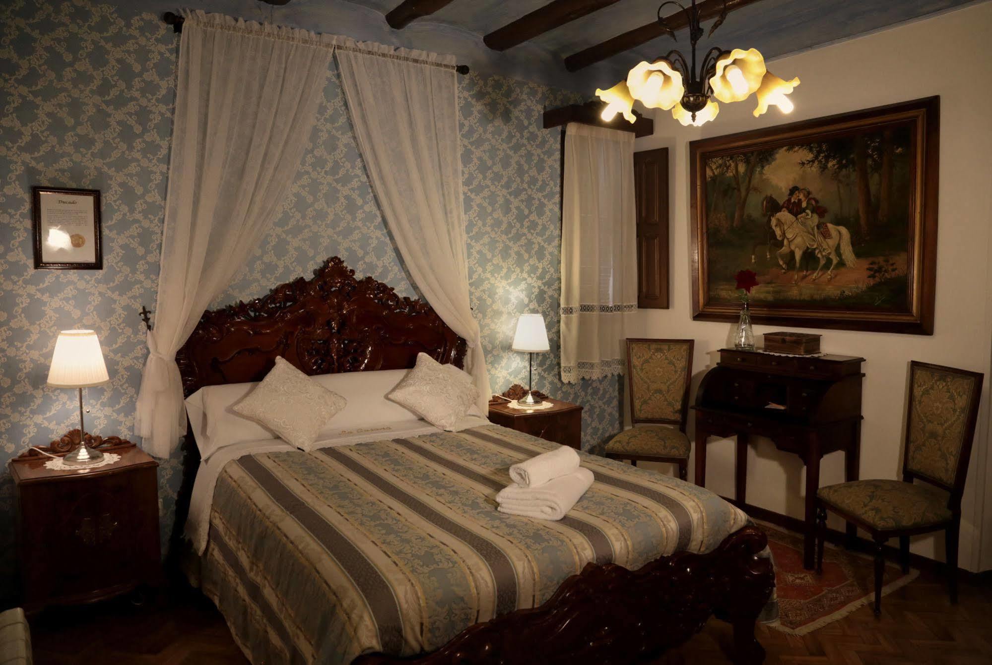 Casa Rural La Casona Urrea de Gaen Extérieur photo