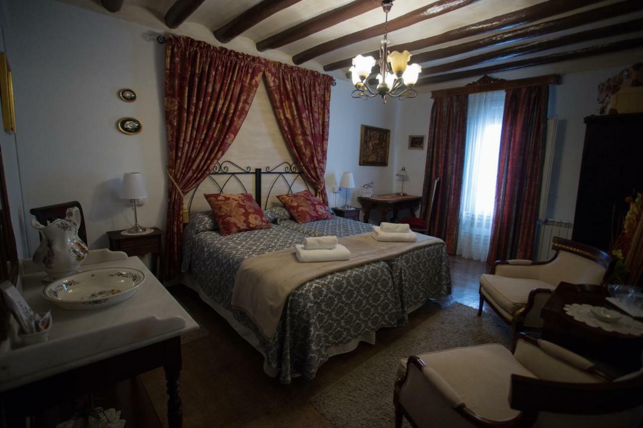 Casa Rural La Casona Urrea de Gaen Extérieur photo